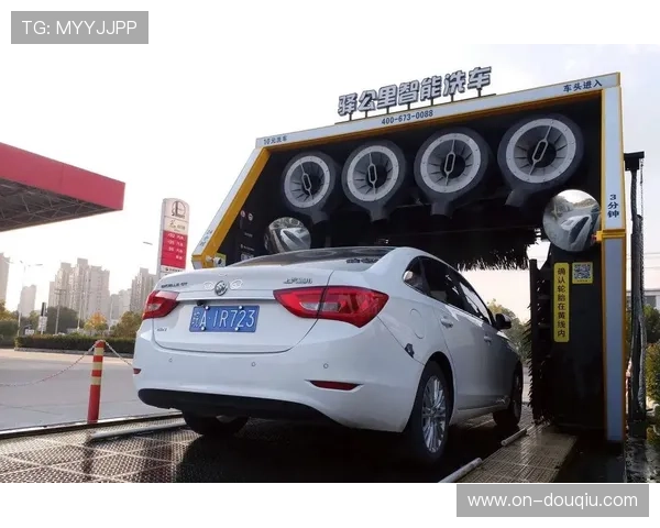 商洛为U15世锦赛配备专业医护及急救车辆,定点医院开通绿色通道